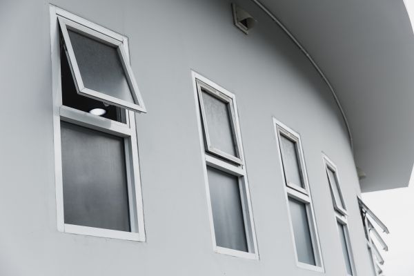 Cost of Awning Windows Installation in Waukesha